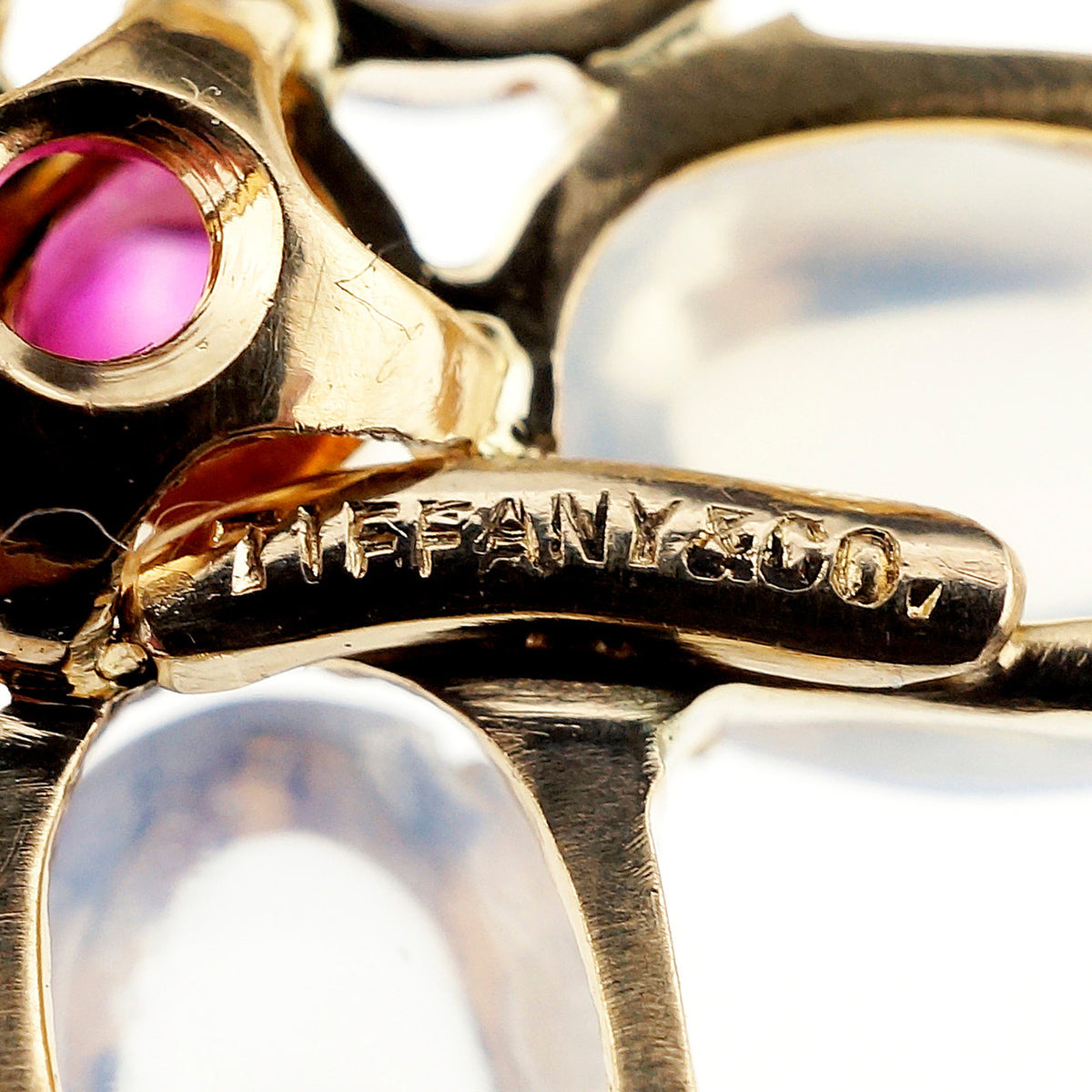 Tiffany & Co 7.00 Carat Moonstone Ruby Yellow Gold Earrings – image 9