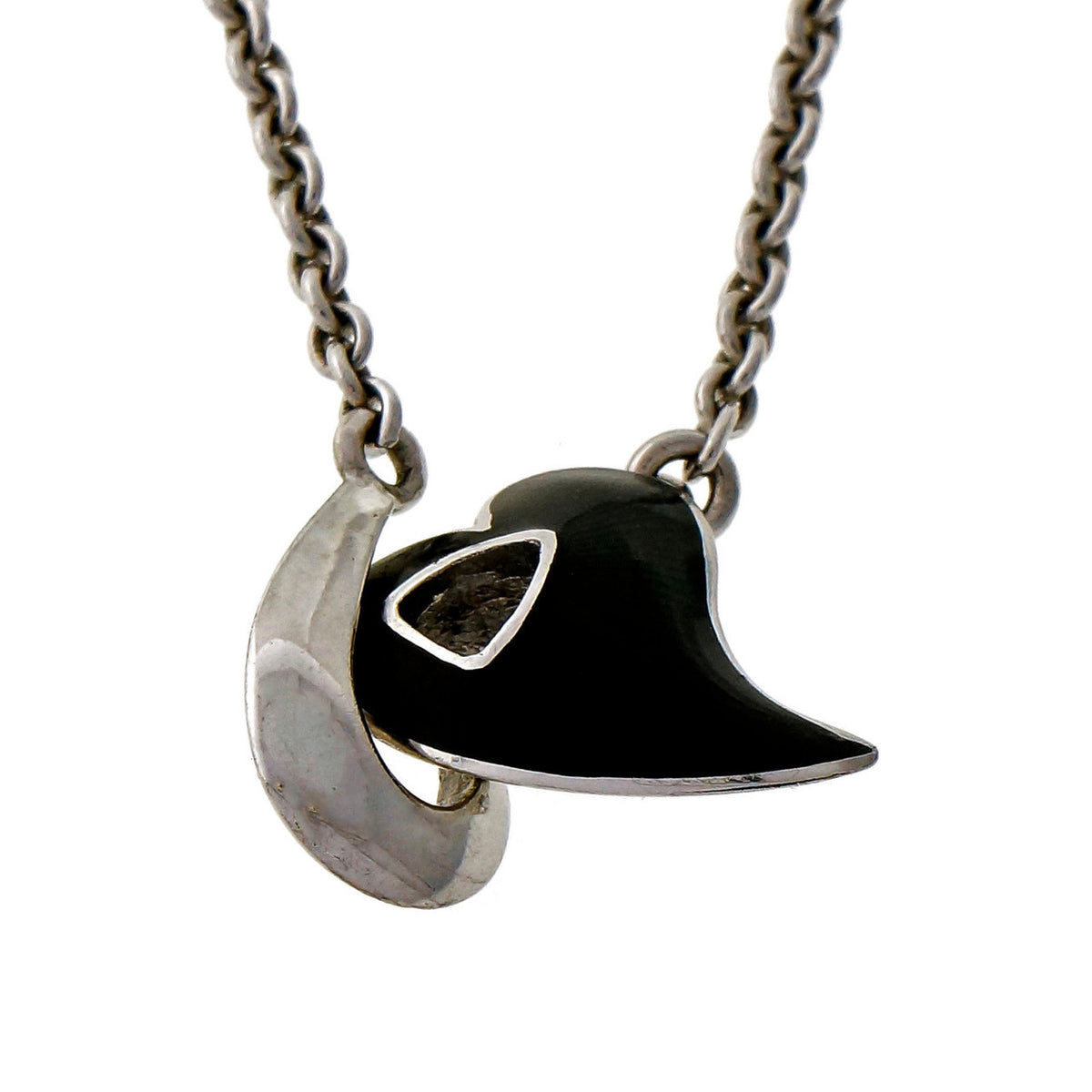 Estate Shaun Leane Hook My Heart 18k White Gold Black Enamel Diamond Necklace