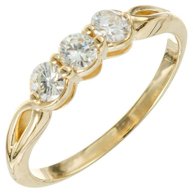 Peter Suchy .47 Carat Diamond Yellow Gold Three Stone Ring