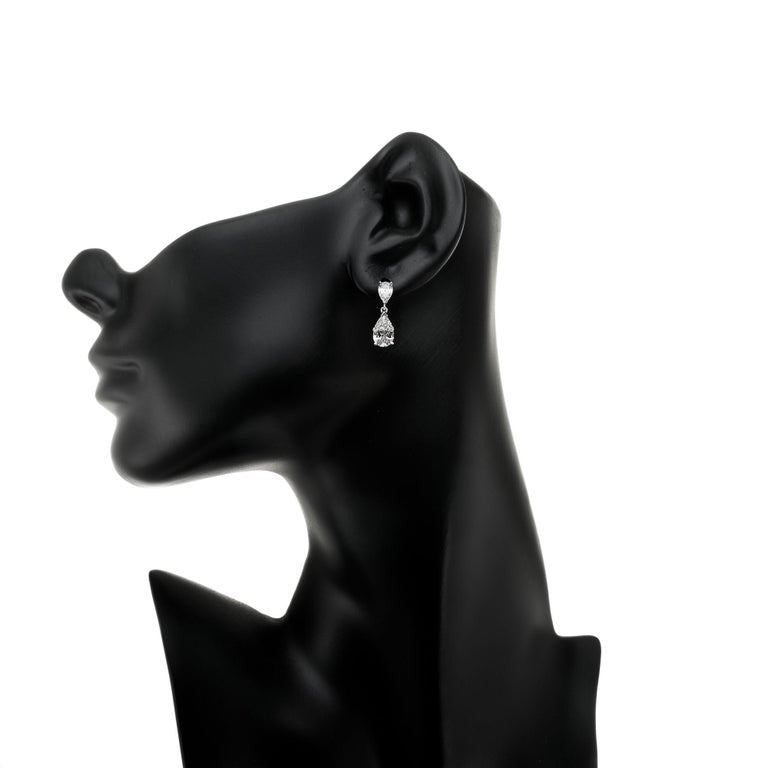 Peter Suchy GIA Certified 2.11 Carat Diamond Platinum Dangle Earrings – image 7