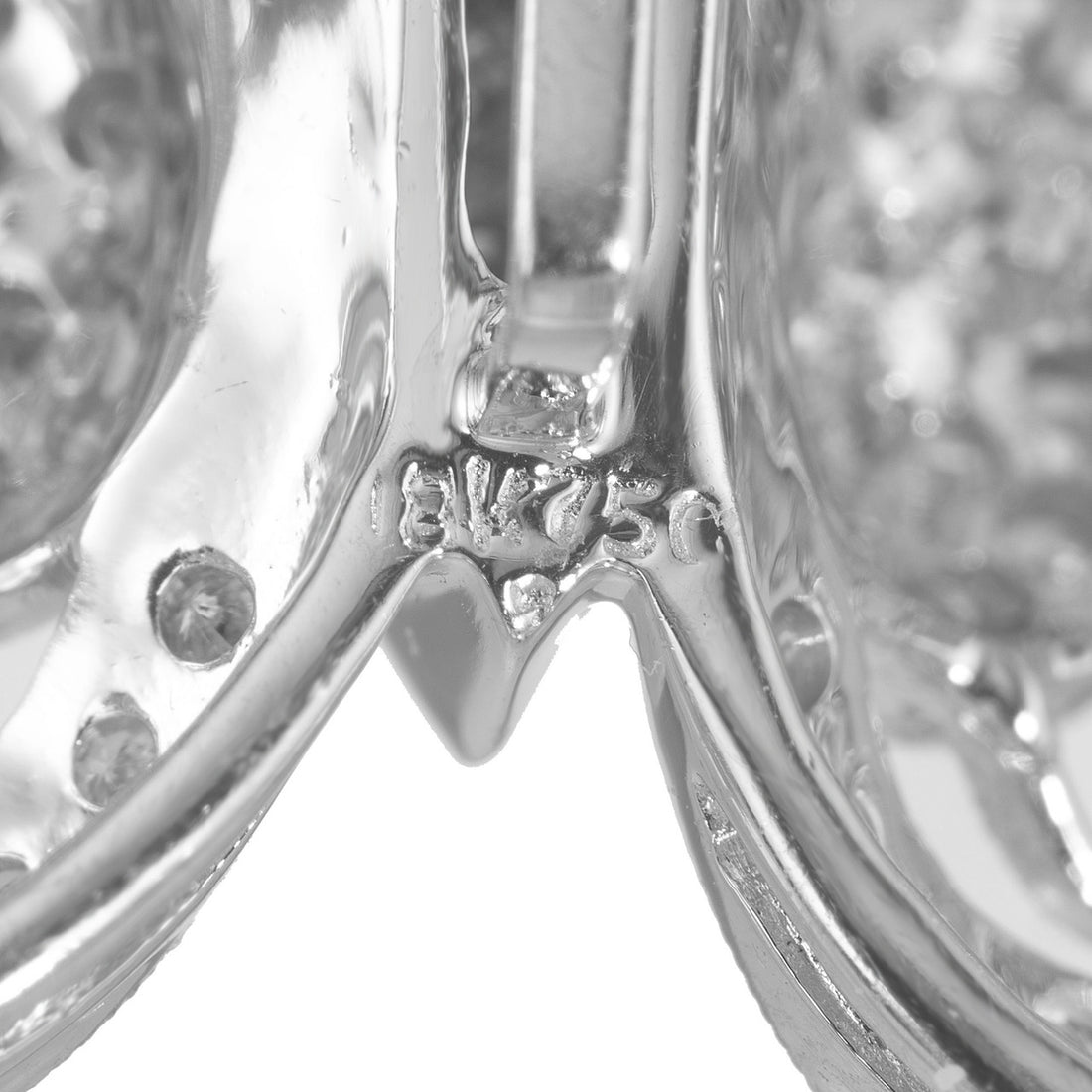 1.00 Carat Pave Round Diamond White Gold Butterfly Brooch – image 6