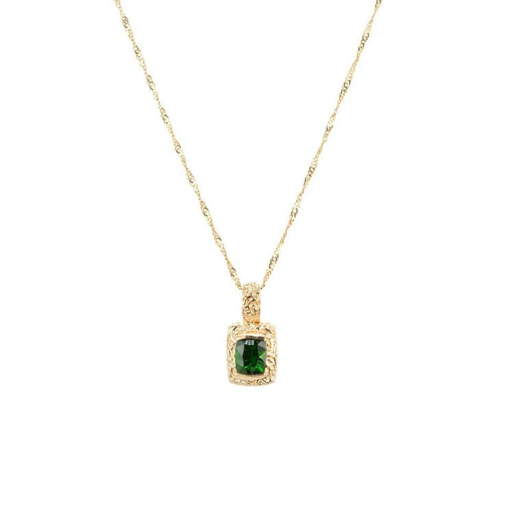 TG 2.25 Carat Green Tourmaline Yellow Gold Pendant Necklace – image 4