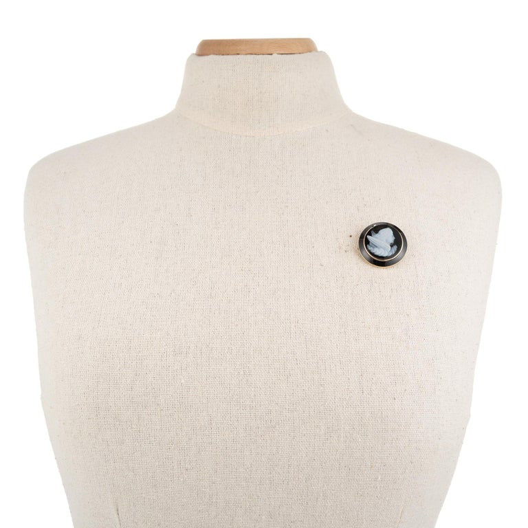 Black Onyx Hardstone Yellow Gold EOS Greek Goddess Carved Pendant Necklace – image 7