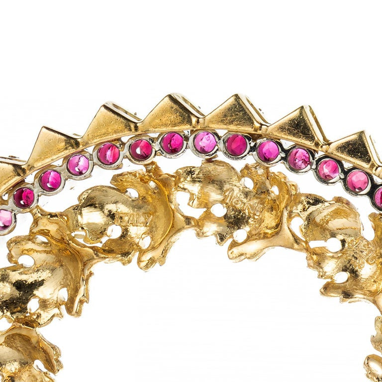 .75 Carat Round Ruby Two Tone Gold Textured Brooch – image 5