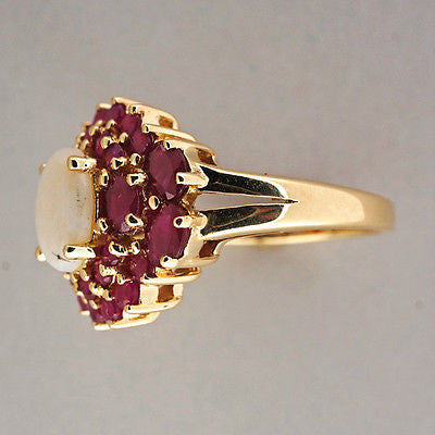 Vintage Center Oval 8 X 6mm White Opal 1.00ct Bright Red Ruby 10k Gold Ring – image 4