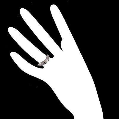 Vintage LG 18k White Gold Swirl .20ct Straight Baguette Diamond Ring – image 8