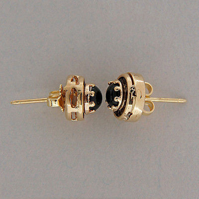 Vintage Cabochon Onyx Center Channel Set Garnet 14k Yellow Gold Pierced Earrings – image 4