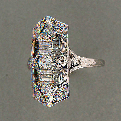 Vintage Art Deco 18k White Gold .03ct Baguette .15ct Diamond Ring – image 3