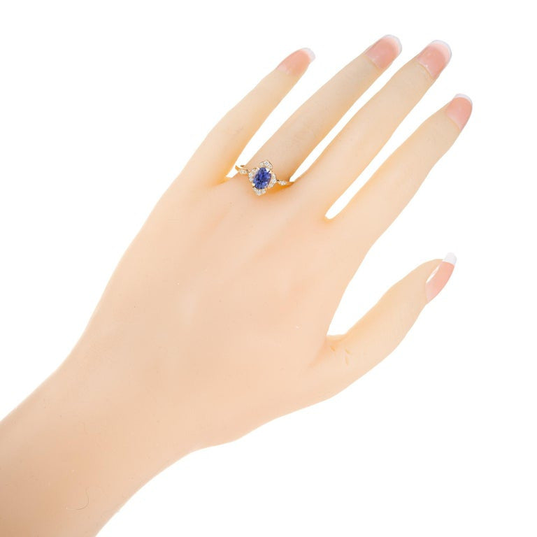 Peter Suchy GIA Certified 1.31 Carat Violet Sapphire Yellow Gold Engagement Ring – image 8