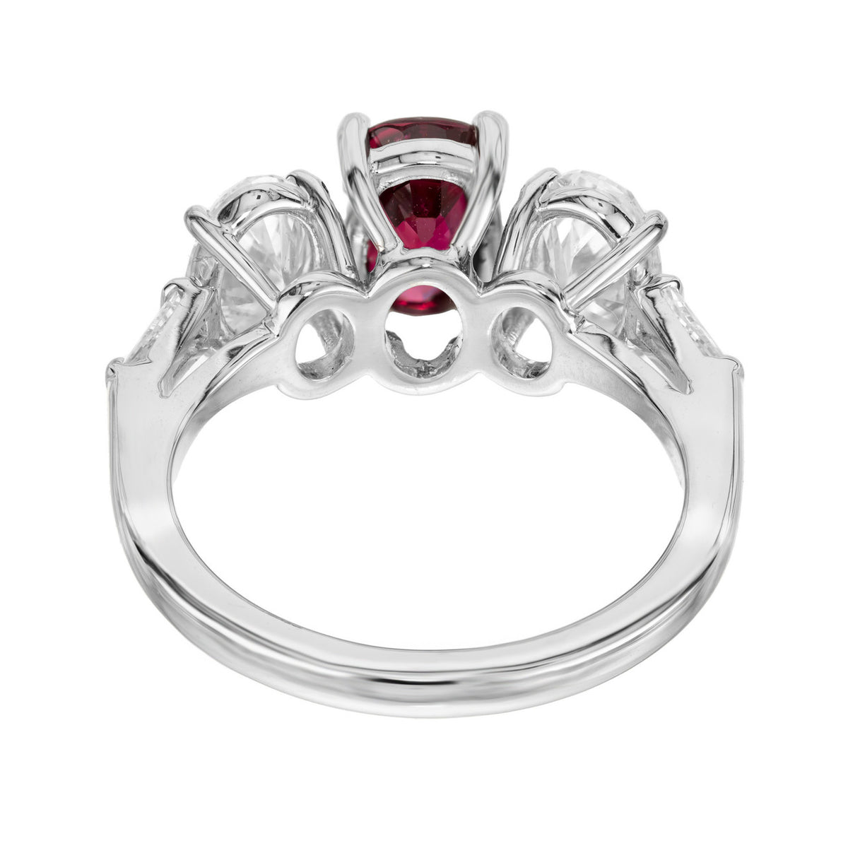 Peter Suchy GIA Certified 2.02 Carat Oval Ruby Diamond Three-Stone Platinum Ring – image 8