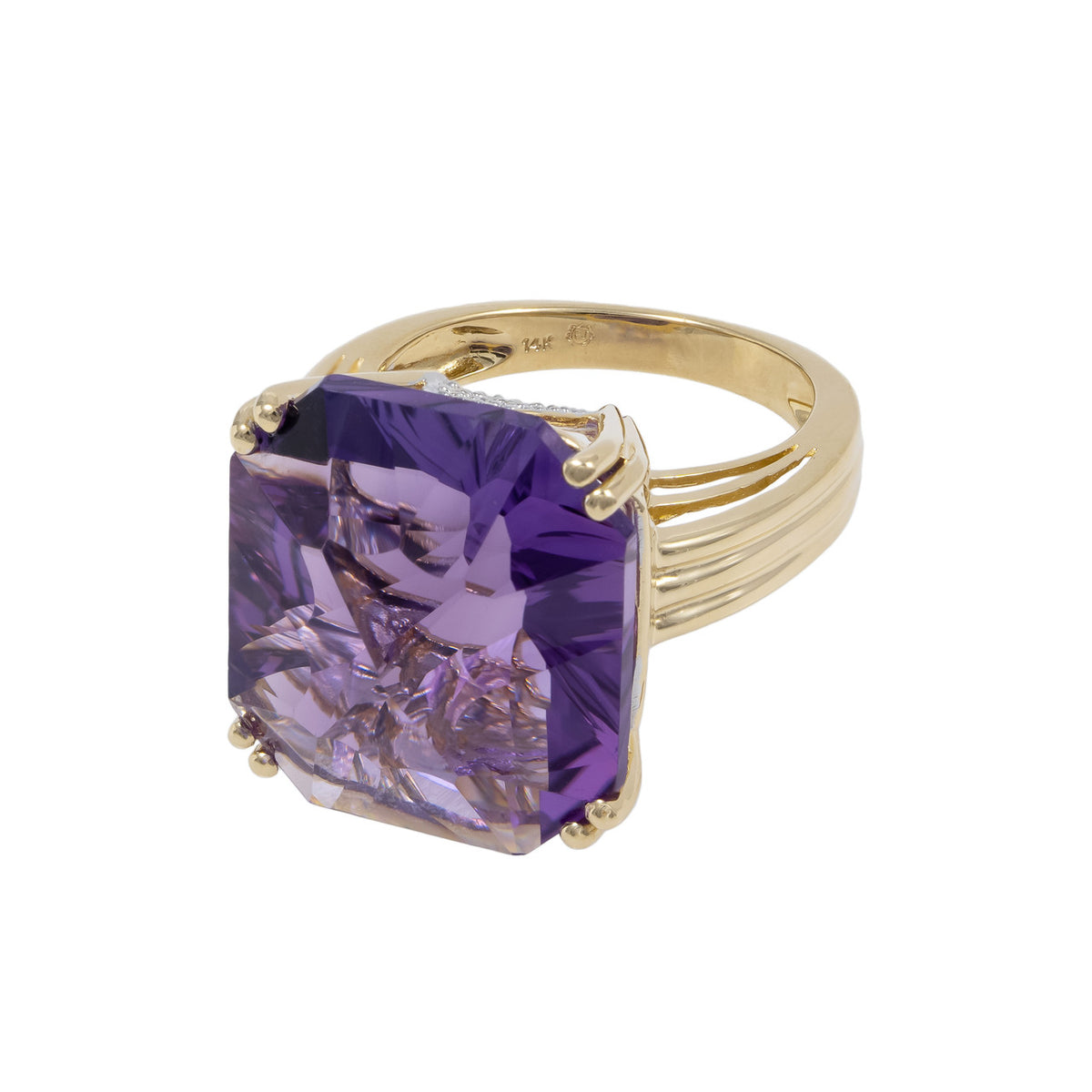 22 Carat Amethyst Diamond Two Tone Gold Ring – image 2