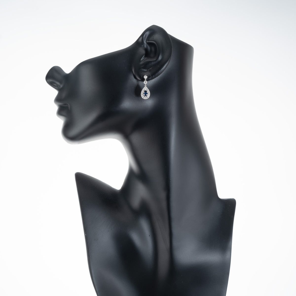 .40 Carat Sapphire Diamond White Gold Dangle Earrings – image 5