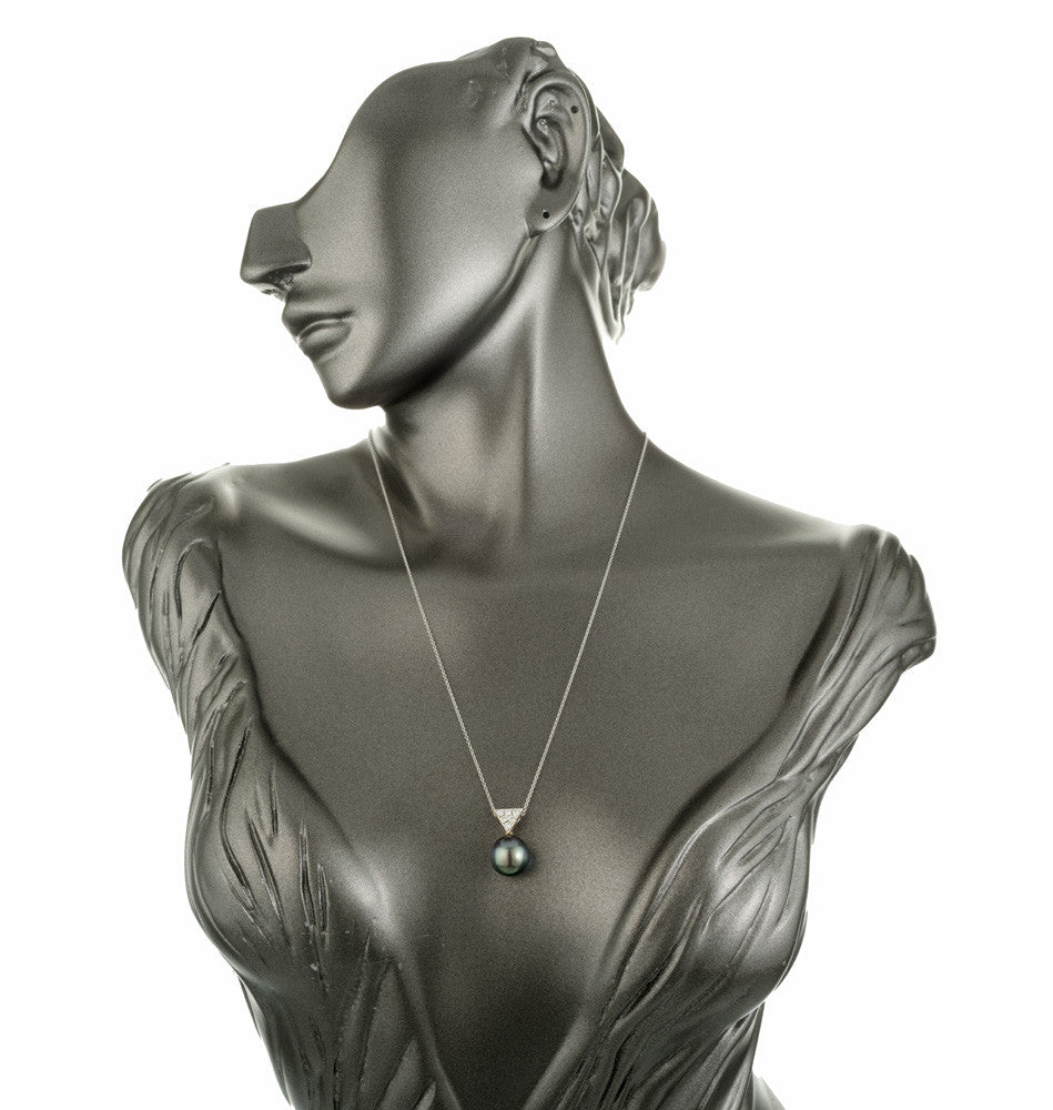 .20 Carat Diamond Pearl White Gold Pendant Necklace – image 6