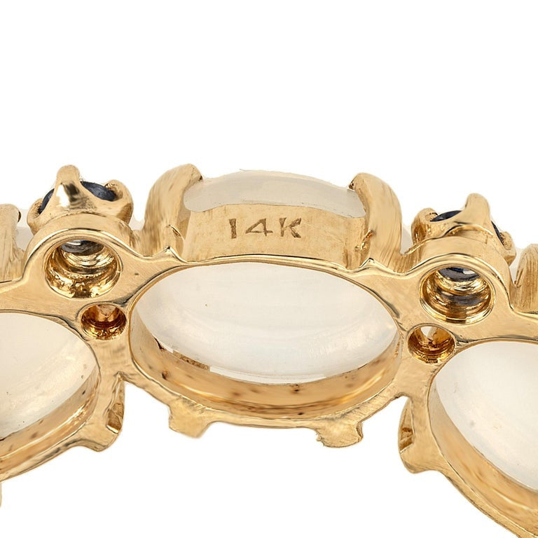 15.00 Carat Oval Moonstone Round Sapphire Yellow Gold Circle Brooch – image 4