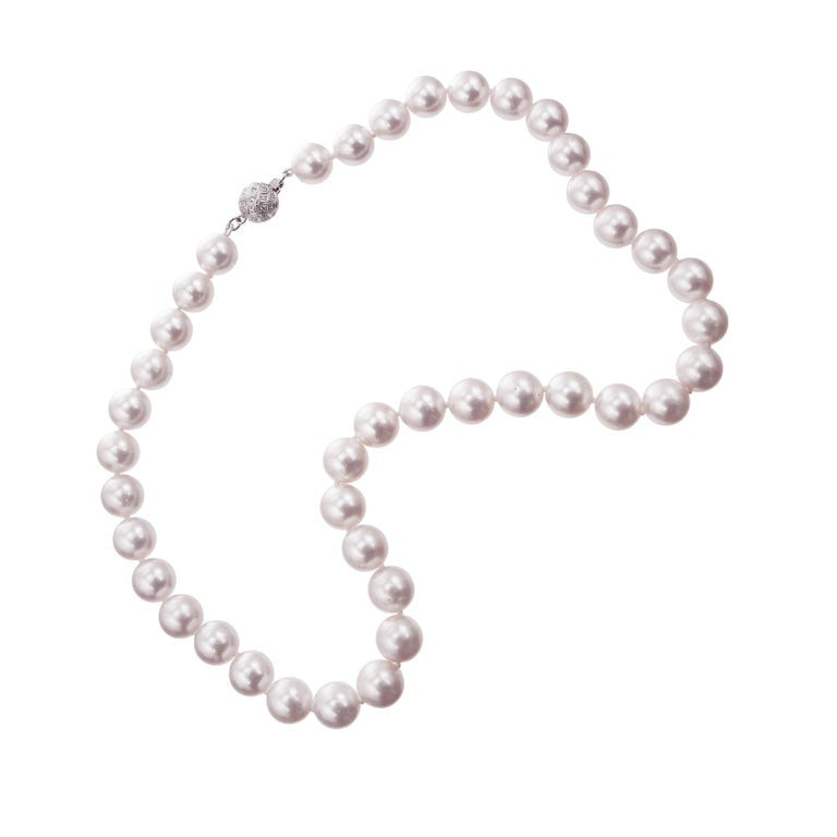 Peter Suchy .25 Carat Diamond Clasp Pearl White Gold Necklace – image 3