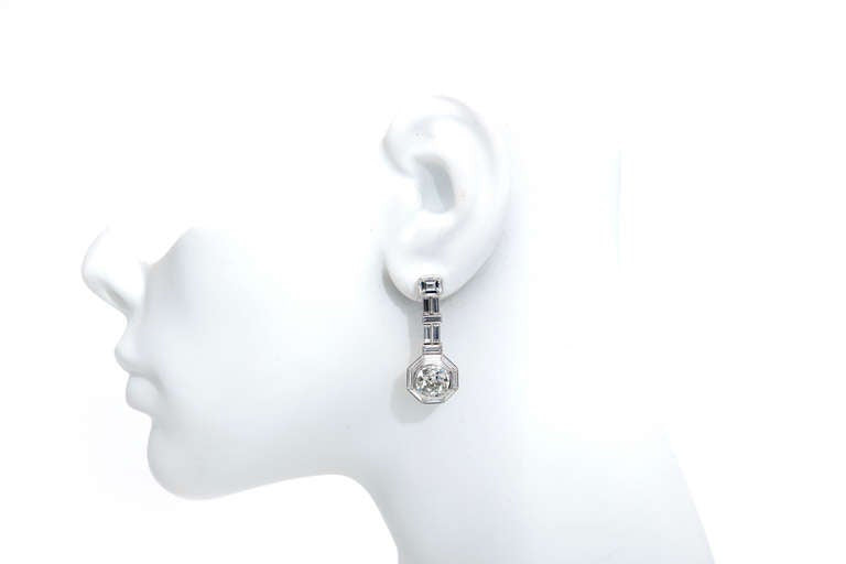 GIA Certified 9.14 Carat Diamond Platinum Art Deco Dangle Earrings – image 8