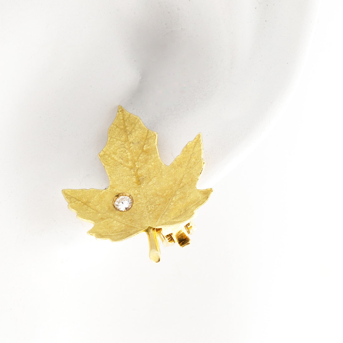 Vintage Tiffany + Co 18k Gold Diamond Textured Maple Leaf Non Pierced Earrings – image 4
