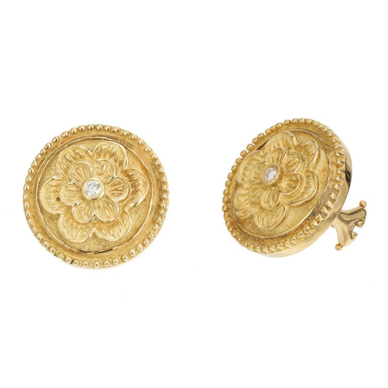 Luro Diamond Green Gold Flower Button Style Earrings – image 2