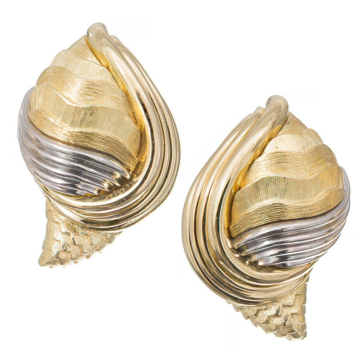 Vintage Henry Dunay Cinnabar 18k Gold Platinum Textured Shell Design Earrings