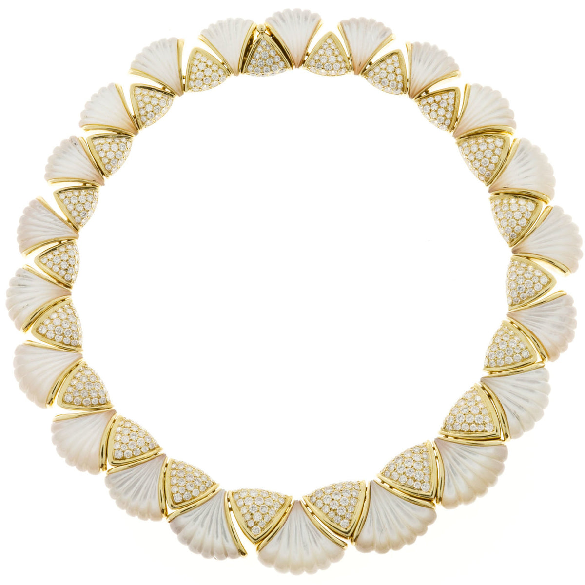 Gemlok 14.01 Carat Diamond Mother of Pearl yellow Gold Necklace﻿