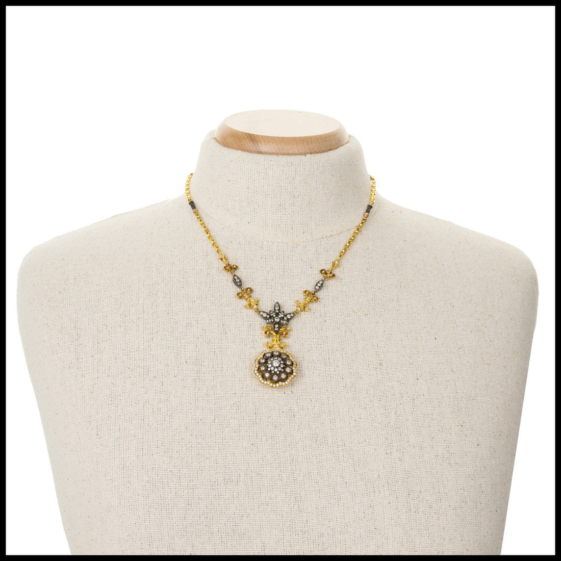 Etruscan Style 2.60ct Diamond 18k + Silver Necklace – image 4