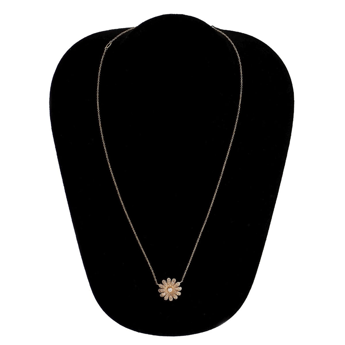 Flower Diamond Pendant 18k Pink Gold – image 6