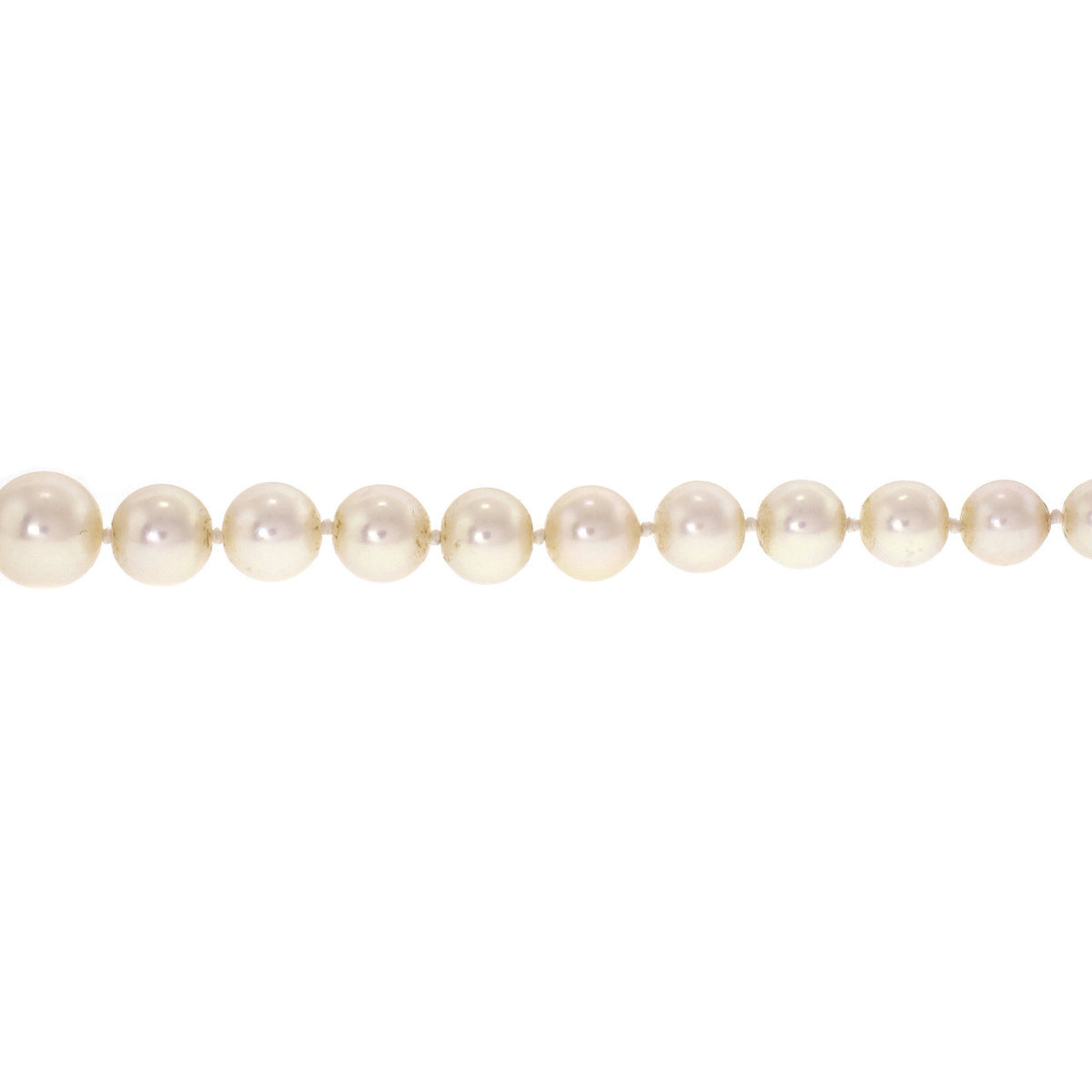 19 Inch Graduated Strand Cultured Pearl Necklace 14k White Gold Clasp – image 3