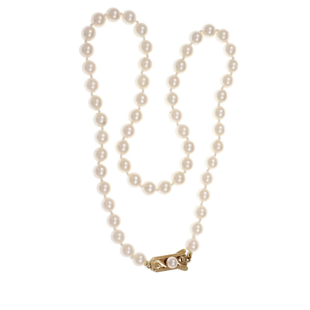 Mikimoto cultured Pearl Necklace 15.5 inches