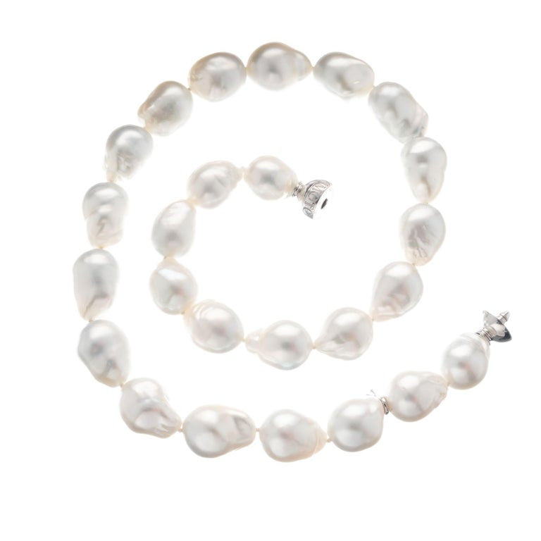 Mikimoto Baroque South Sea Pearl Gold Necklace – image 7