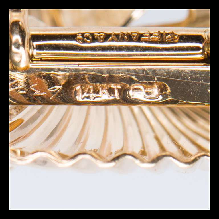 Tiffany & Co. Vintage 14k Yellow Gold Swirl Ribbon Brooch, Circa 1950 – image 3