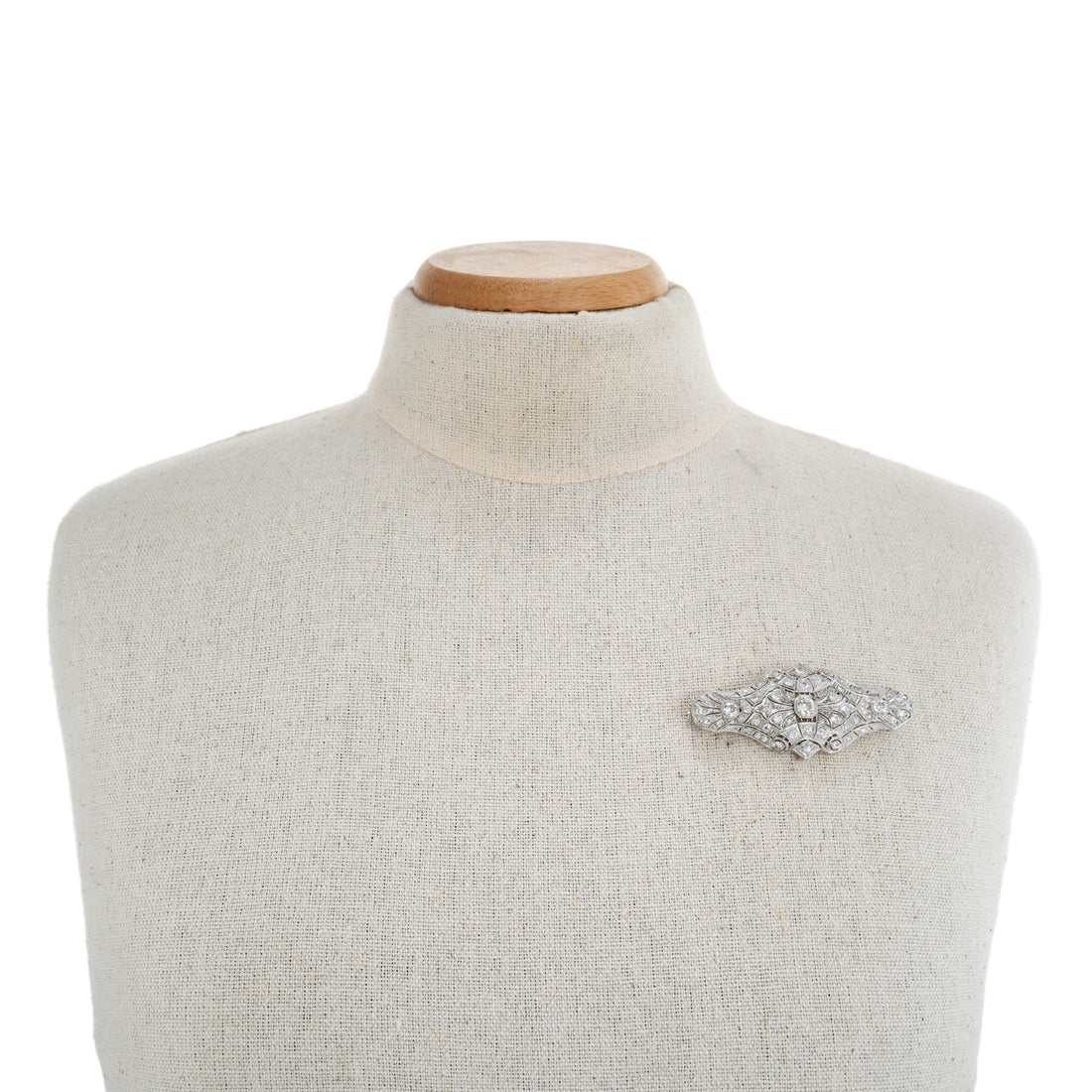 2.48 Carat Old European Diamond Art Deco Domed Platinum Brooch – image 3