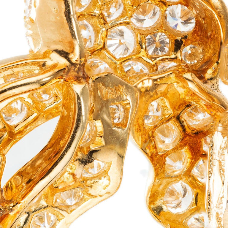 5.25 Carat Diamond 18k Yellow Gold Bow Brooch – image 4