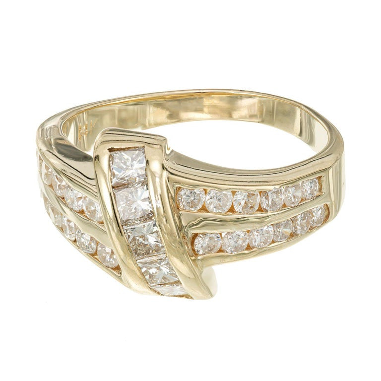 1.08 Carat Diamond Yellow Gold Cross Over Ring – image 3