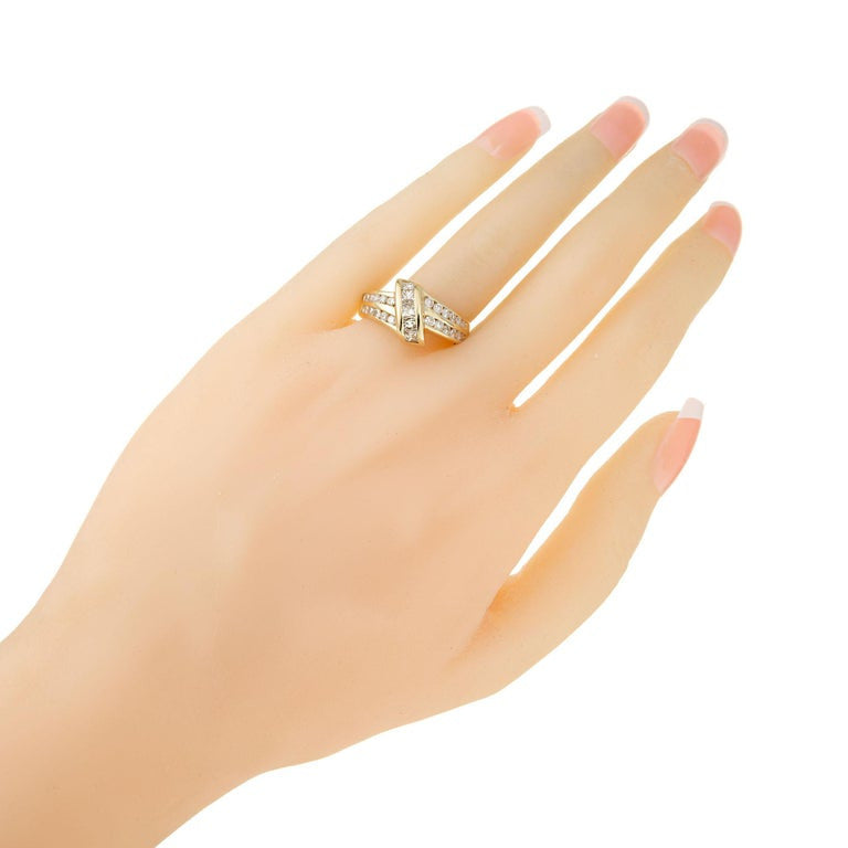 1.08 Carat Diamond Yellow Gold Cross Over Ring – image 7
