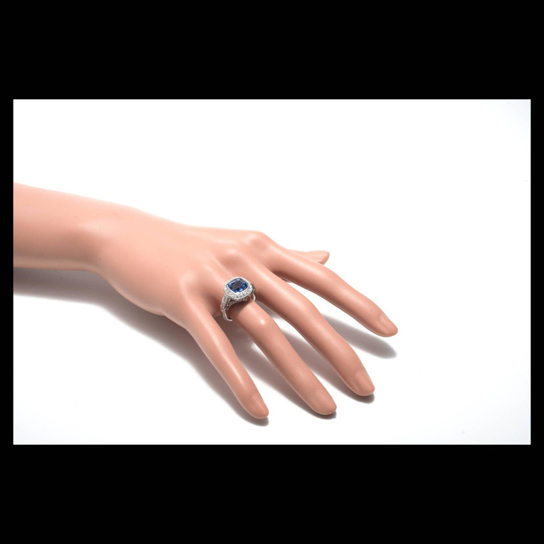 Peter Suchy 3.91 Carat Cushion Sapphire Diamond Halo Platinum Engagement Ring – image 6