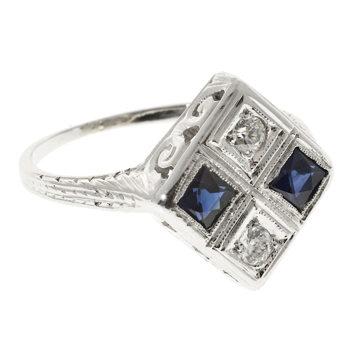 Vintage Art Deco 18k Gold .40ct Calibre Sapphire .10ct European Cut Diamond Ring