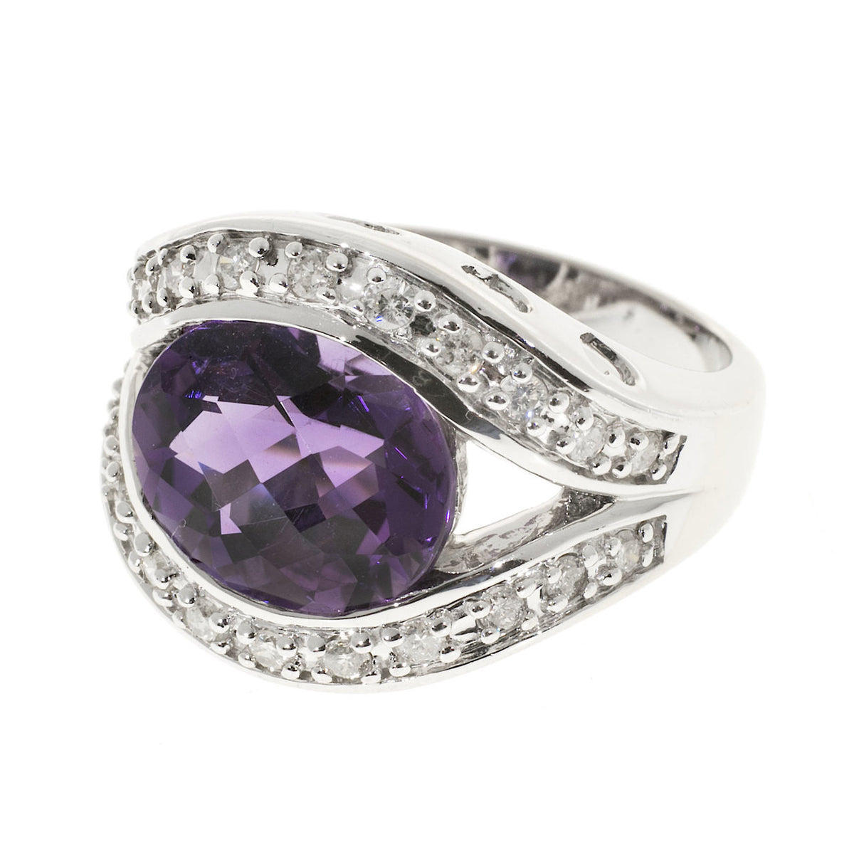 Vintage Estate 4.50ct Oval Amethyst .38ct Diamond 14k White Gold Ring