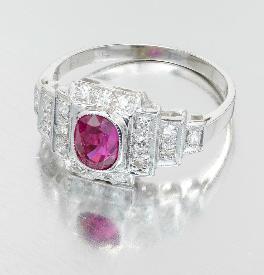 GIA Certified 1.04 Carat Oval Ruby Diamond Art Deco Platinum Engagement Ring – image 4