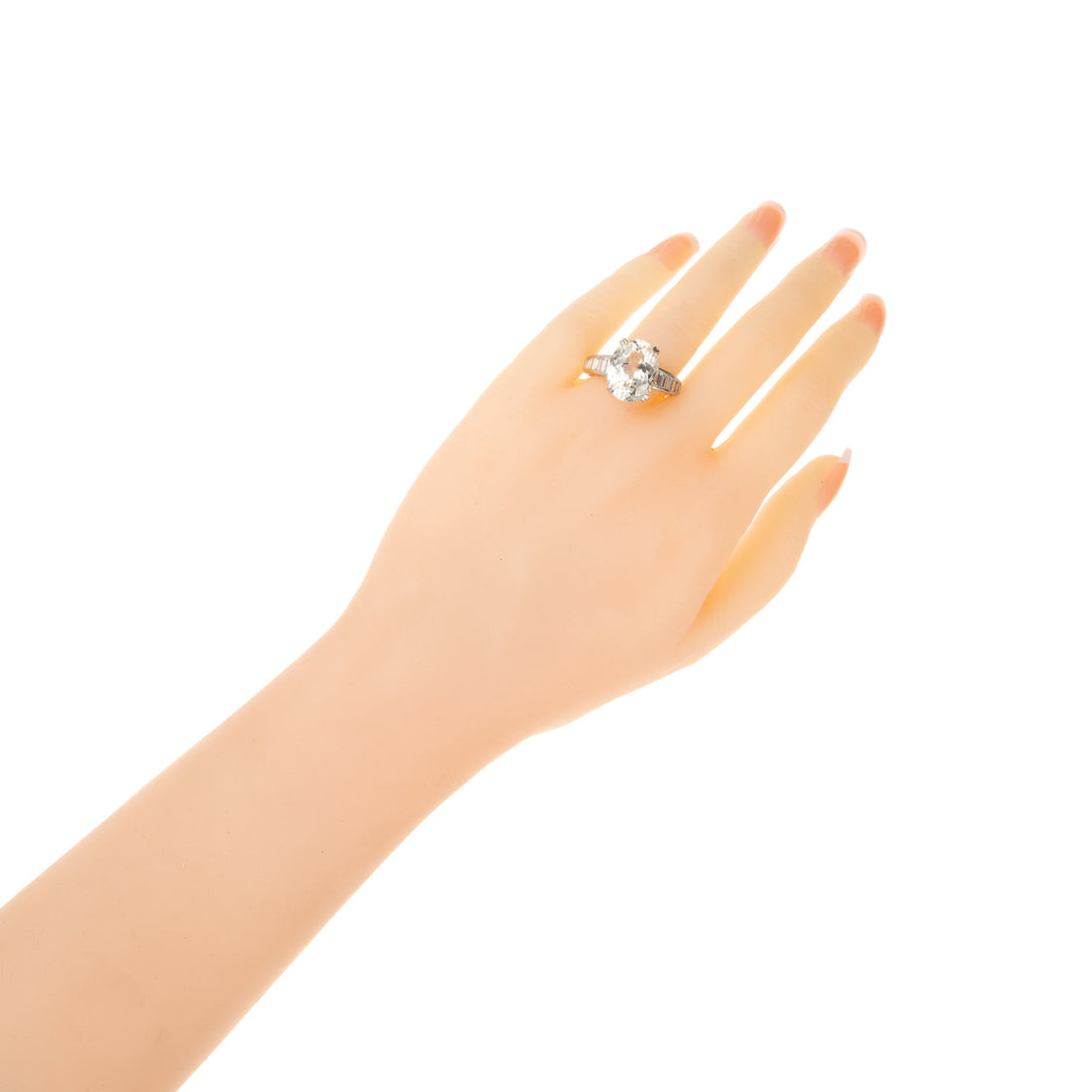 9.60 cts Oval Light Yellow Sapphire Diamond Ring Platinum – image 4