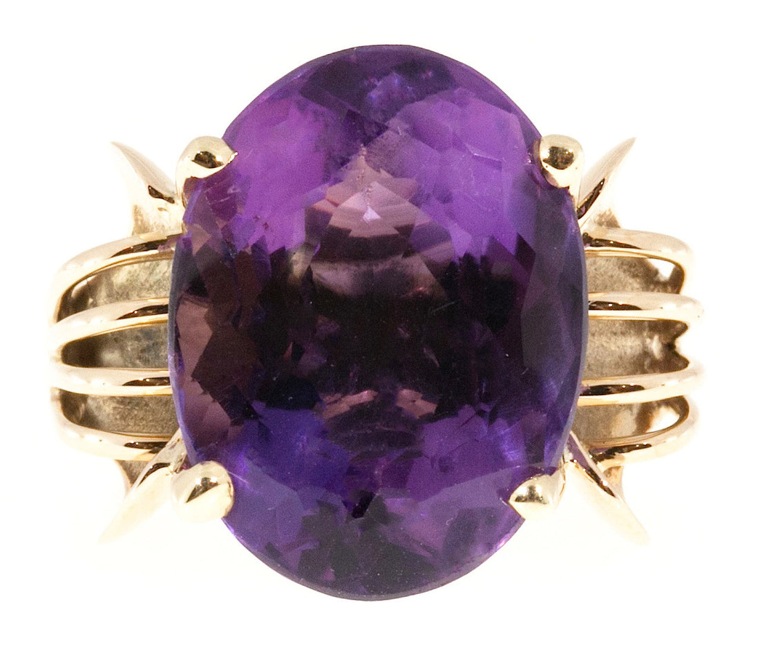 12.50 Carat Oval Amethyst Gold Cocktail Ring – image 2