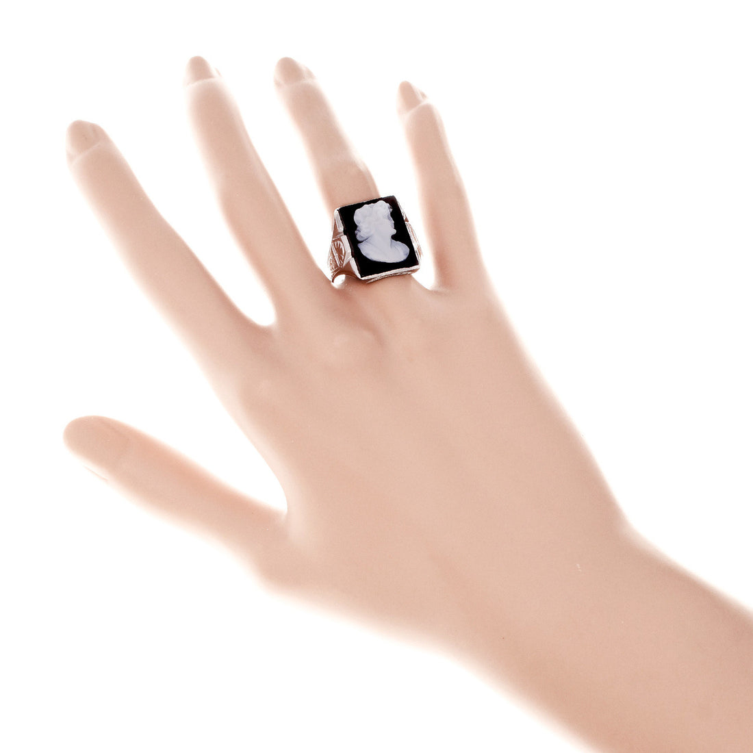 Carved Cameo 14k White Gold Cocktail Ring – image 6