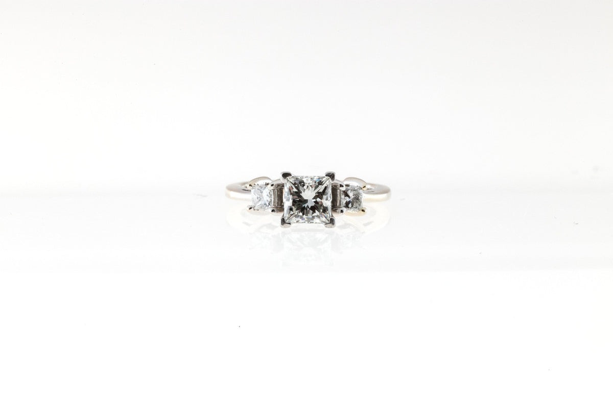 Vintage IDGC Princess Cut 3 Diamond Platinum & 18k White Gold Ring 1.00ct Gia – image 3