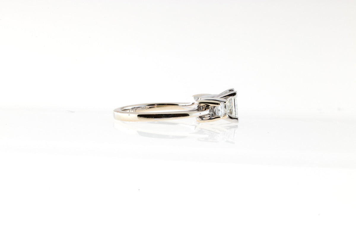 Vintage 3 Stone Bright White Diamond Ring .71ct Center .90ct Sides 14k Gold – image 5