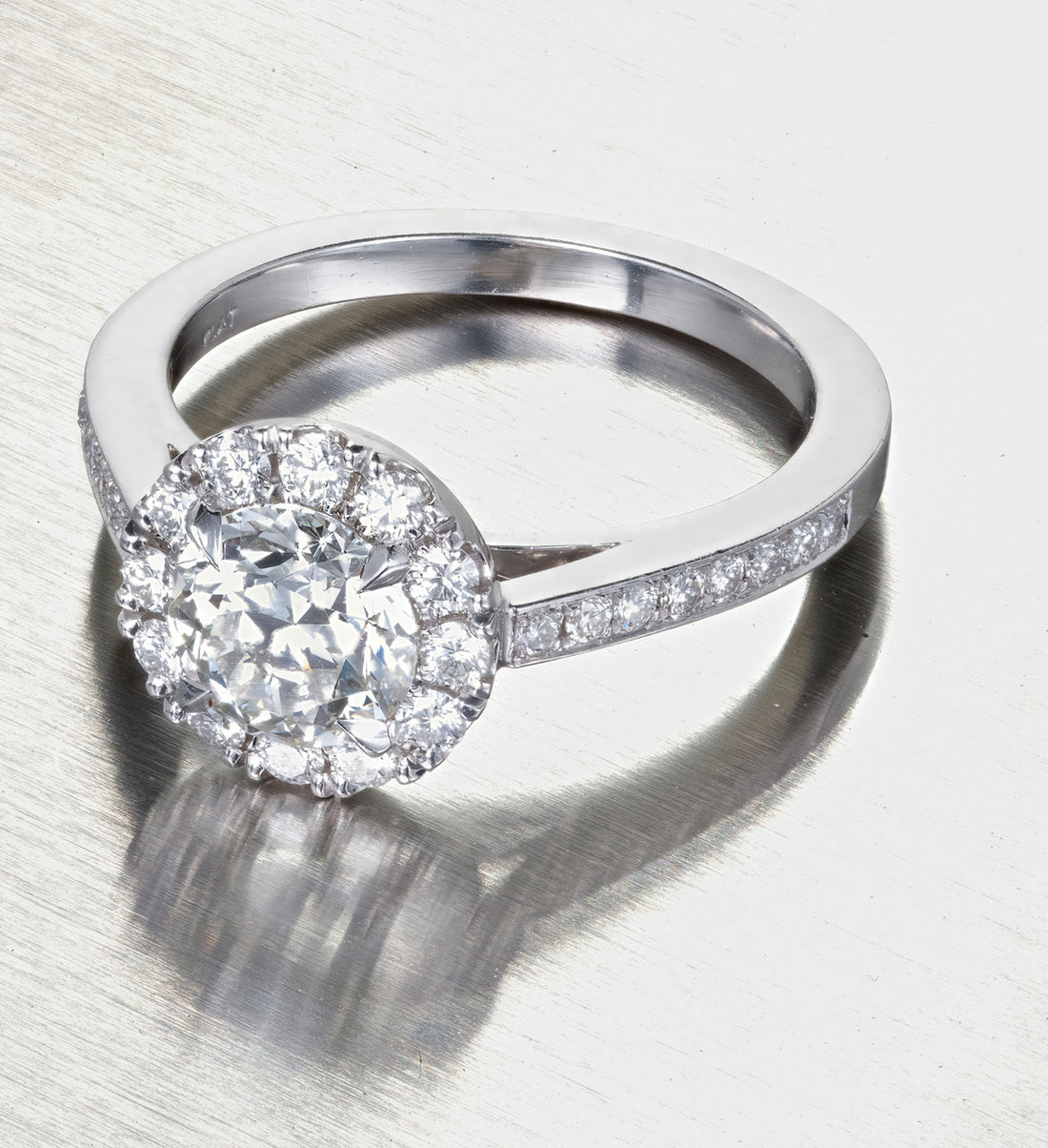 Peter Suchy 1.24 Carat Diamond Platinum Halo Engagement Ring – image 7