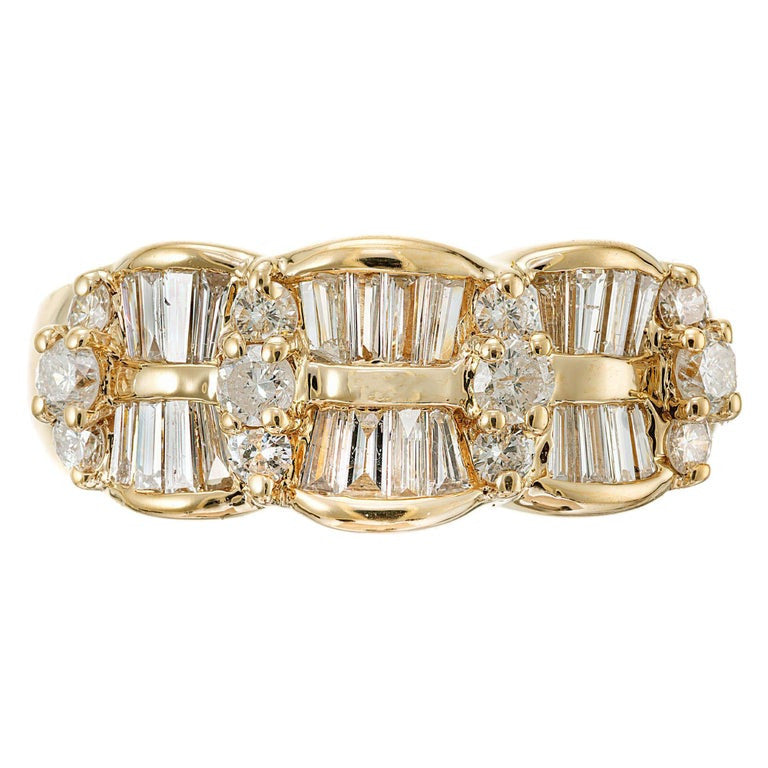 1.64 Carat Diamond Wave Yellow Gold Band Ring, circa 1960 – image 4