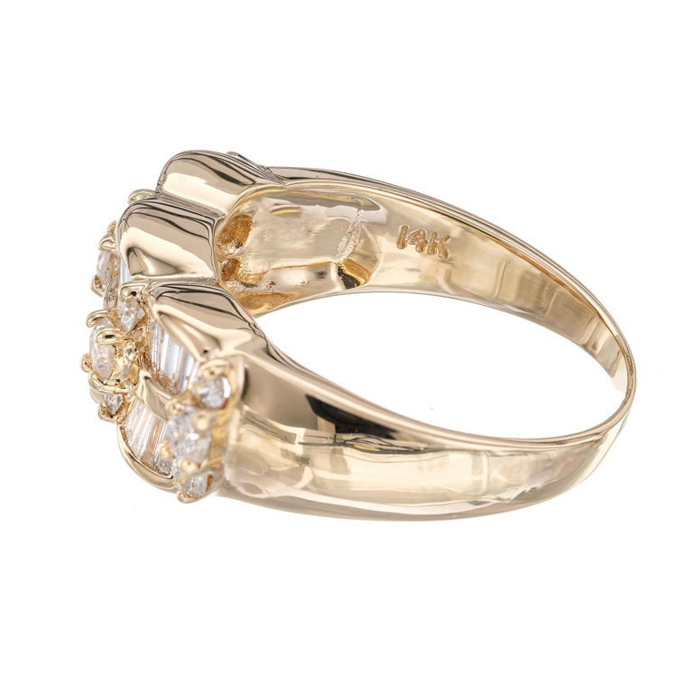 1.64 Carat Diamond Wave Yellow Gold Band Ring, circa 1960 – image 3