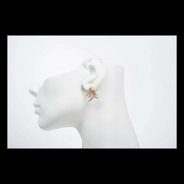 1.04 Carat Pave Diamond Gold Swirl Earrings – image 3