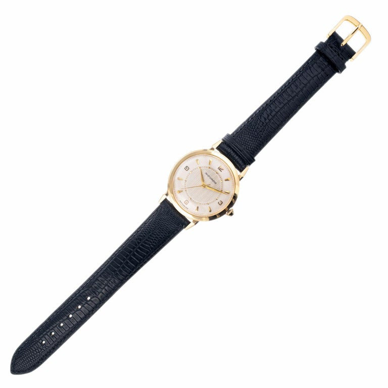 Movado Yellow Gold Manual Wind Men's Strap Wristwatch – image 6