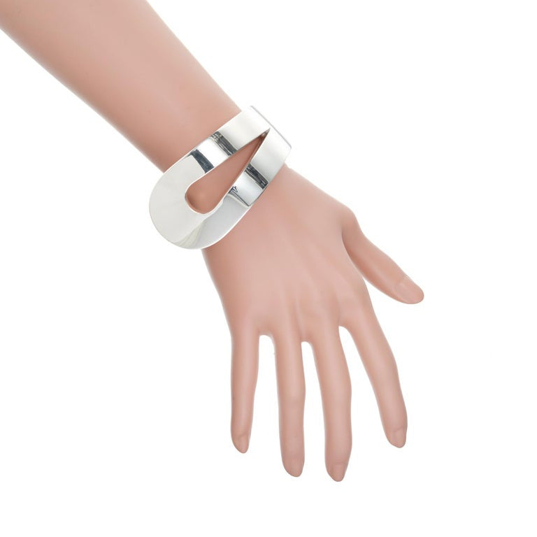 Tiffany &amp; Co Sterling Silver Loop Bracelet – image 6