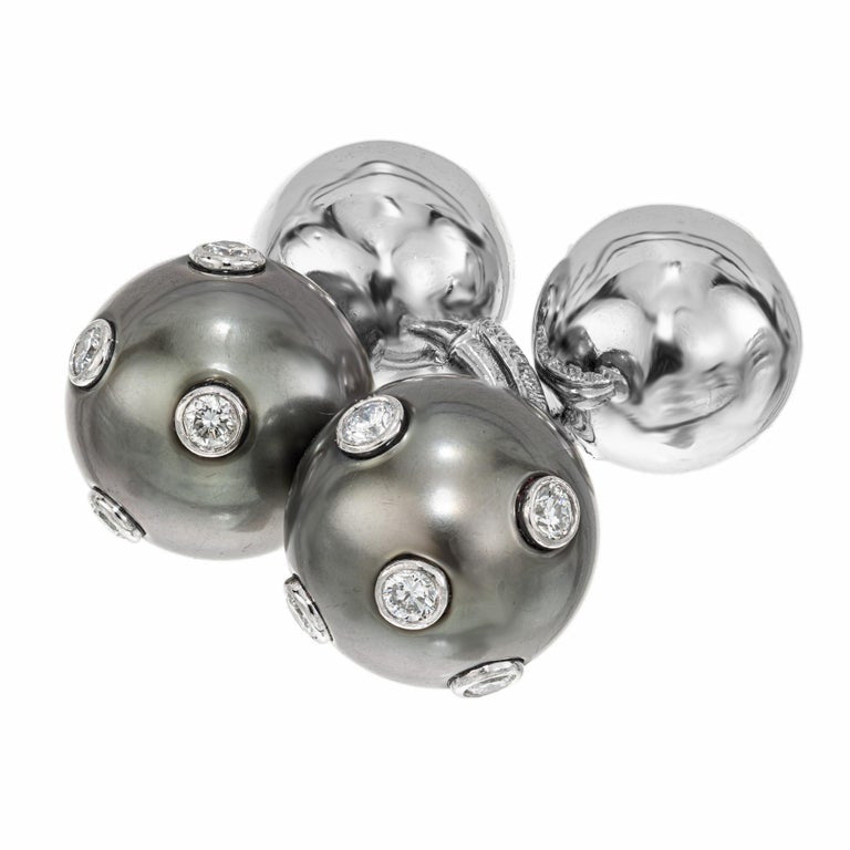 Tiffany & Co .20 Carat Diamond Black Pearl Platinum Barbell Cufflinks – image 2